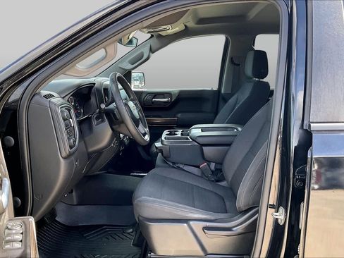 Used 2020 Chevrolet Silverado 1500 LT RWD image 7