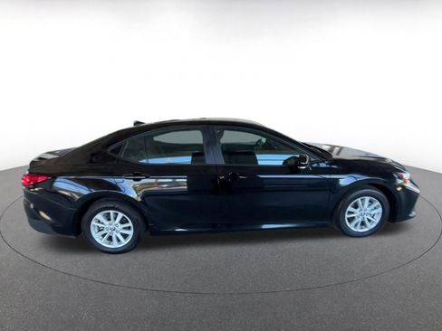 Used 2025 Toyota Camry LE image 20
