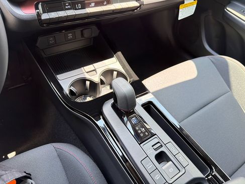New 2026 Toyota Prius Plug-In Hybrid FWD image 35