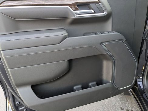 New 2026 GMC Sierra 1500 Elevation image 10