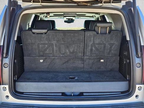 Used 2018 Chevrolet Tahoe LT image 6