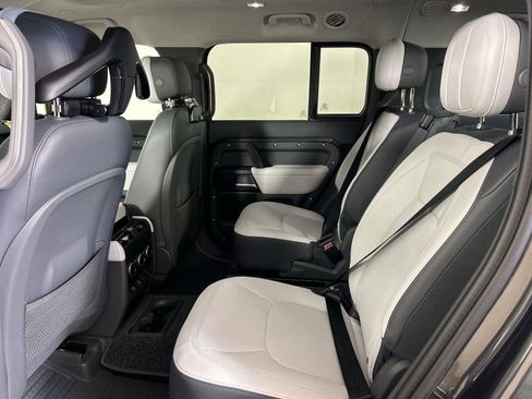 New 2025 Land Rover Defender 130 V8 image 27