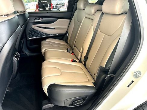 Used 2023 Hyundai Santa Fe SEL Premium AWD/4WD image 19
