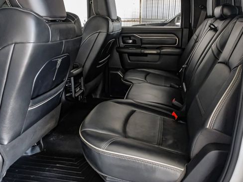 Used 2022 RAM 2500 Limited AWD/4WD image 37