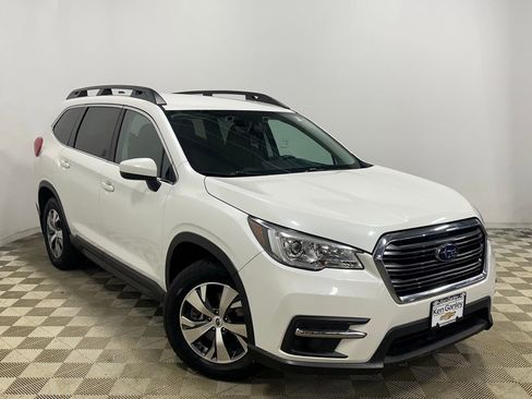 Used 2019 Subaru Ascent Premium w/ Popular Package #2 image 3