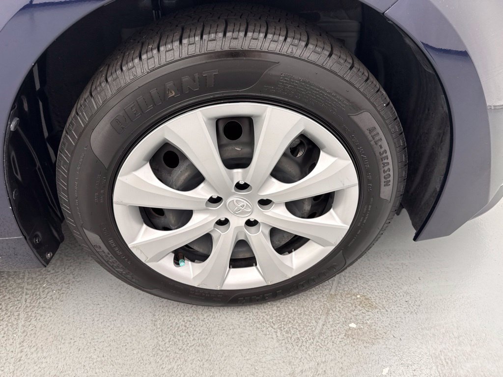 Used 2023 Toyota Corolla LE FWD image 16