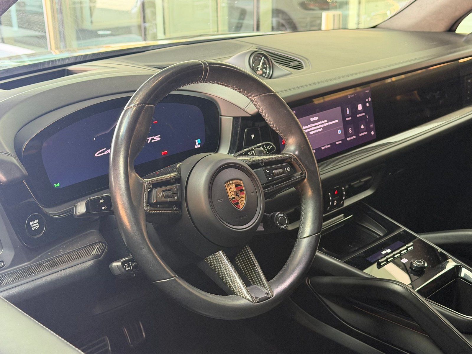 Certified 2025 Porsche Cayenne GTS AWD/4WD image 4