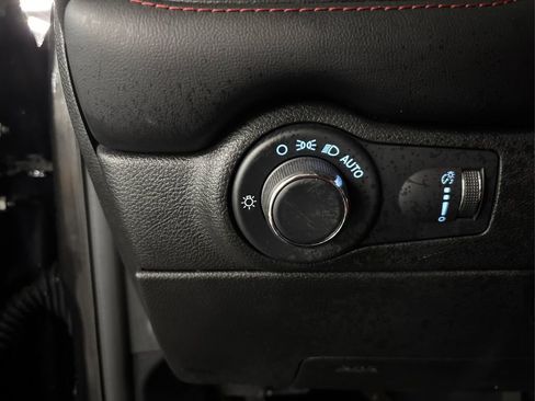 Used 2023 Dodge Durango GT image 41