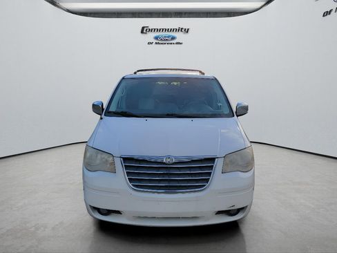 Used 2010 Chrysler Town & Country Touring Plus w/ Premium Group image 2