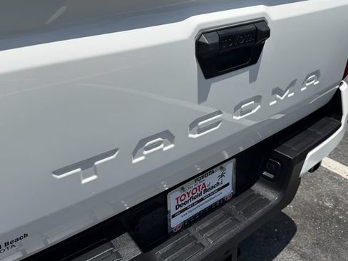 Used 2025 Toyota Tacoma SR5 RWD image 15