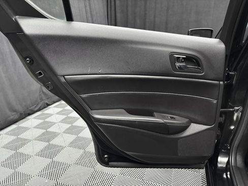 Used 2013 Acura ILX 4dr Sdn 2.4L Premium Pkg image 24