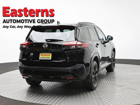 Used 2023 Nissan Rogue SV w/ SV Premium B Package AWD/4WD image 5