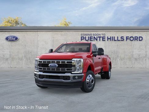 New 2026 Ford F450 XLT w/ 360-Degree Camera Package AWD/4WD image 2