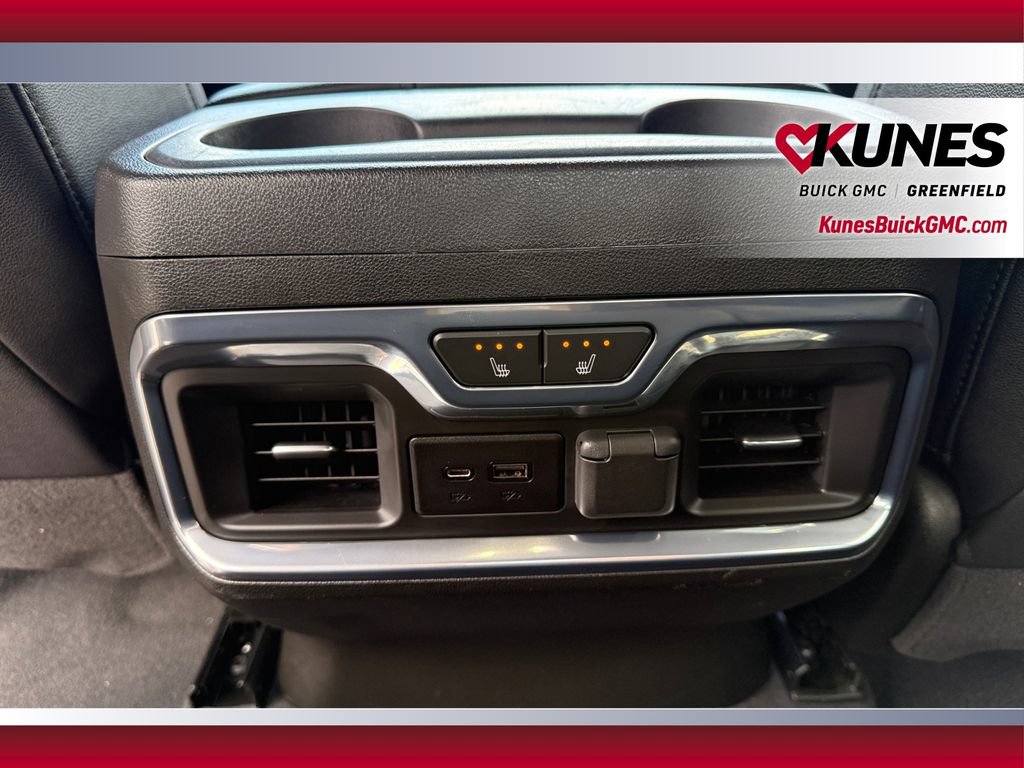 Used 2021 Chevrolet Silverado 1500 LTZ w/ LTZ Premium Package AWD/4WD image 38