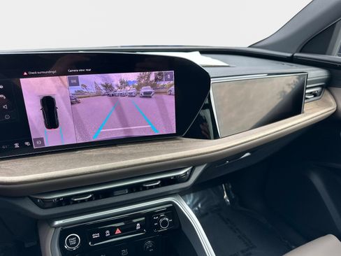 New 2025 Audi Q5 Prestige image 23