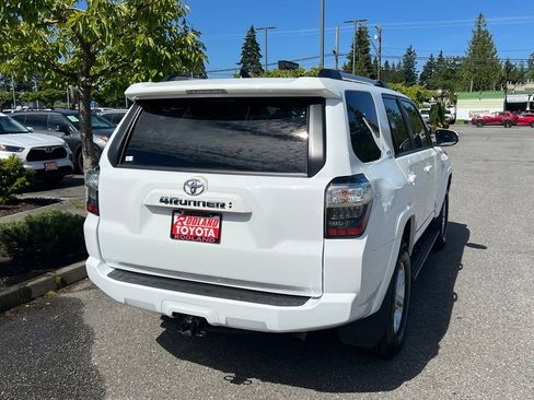 Certified 2024 Toyota 4Runner SR5 Premium w/ Moonroof Package AWD/4WD image 7