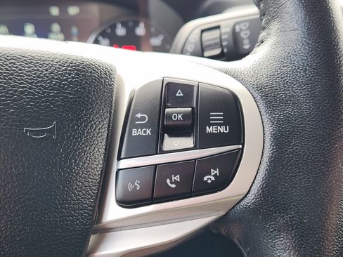 Used 2023 Ford Explorer XLT w/ Equipment Group 202A image 31