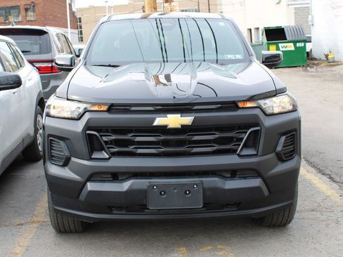 Used 2024 Chevrolet Colorado W/T w/ WT Convenience Package II image 9