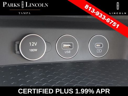 Used 2025 Genesis G70 2.5T RWD image 22