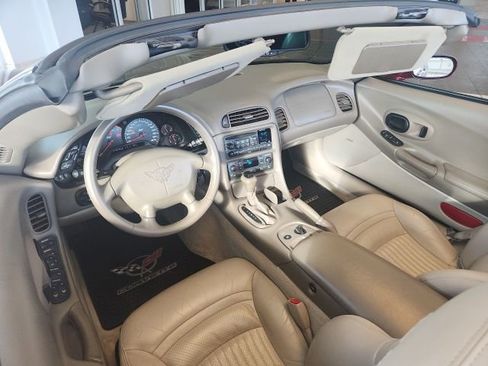 Used 2003 Chevrolet Corvette Convertible w/ Preferred Equipment Group1 image 39