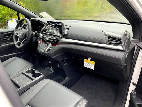 New 2026 Honda Odyssey Sport-L image 10