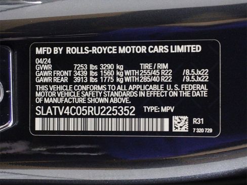 Certified 2024 Rolls-Royce Cullinan image 19