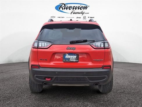 Used 2021 Jeep Cherokee Trailhawk image 4