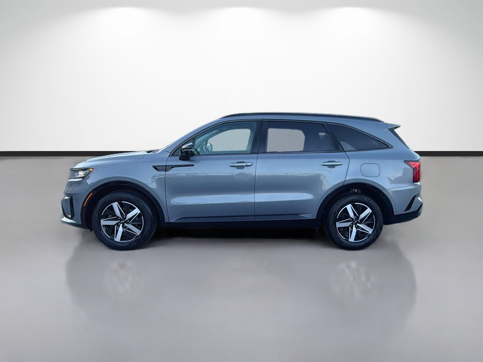 Used 2021 Kia Sorento S w/ Panoramic Sunroof Package FWD image 6