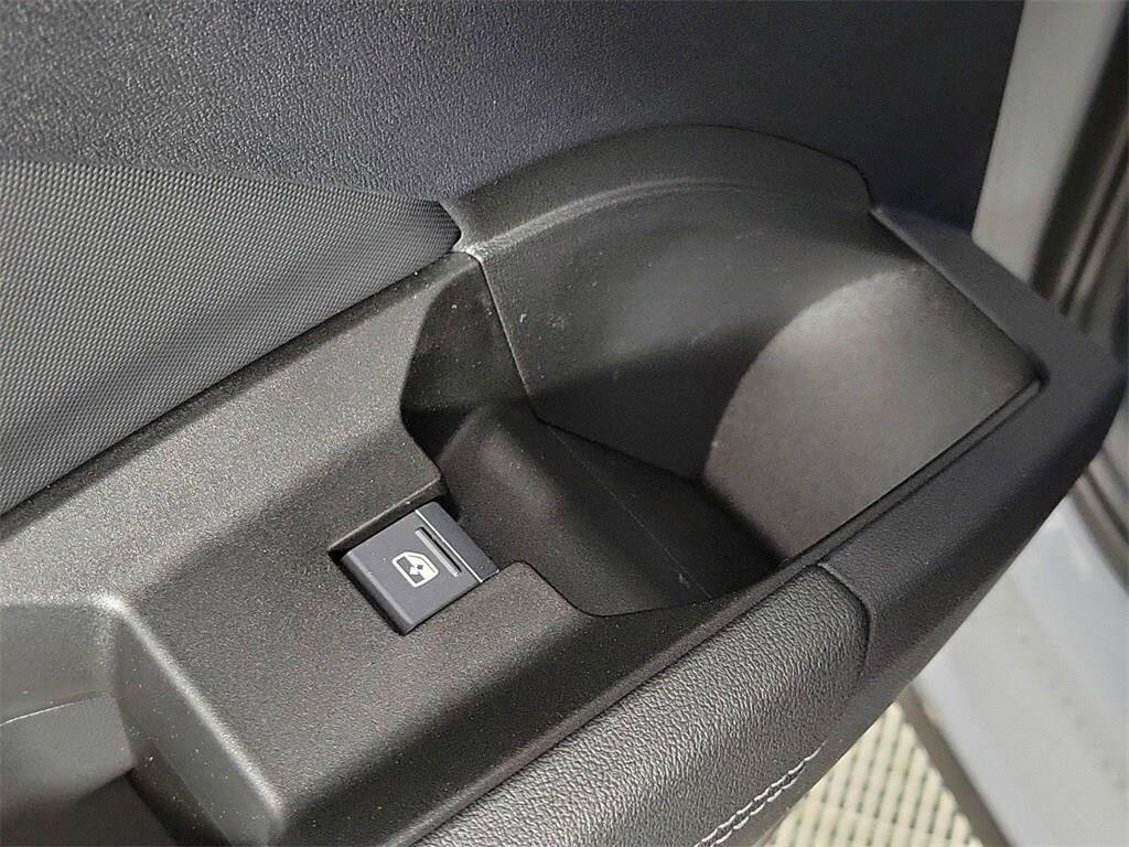 Used 2024 Audi Q4 e-tron Premium AWD/4WD image 34