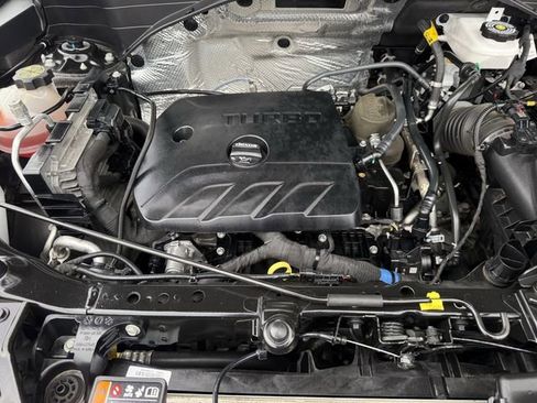 Used 2023 Chevrolet TrailBlazer LT w/ Convenience Package AWD/4WD image 33