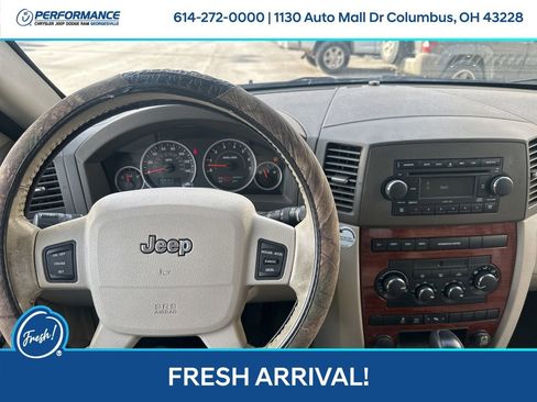 Used 2005 Jeep Grand Cherokee Limited image 26