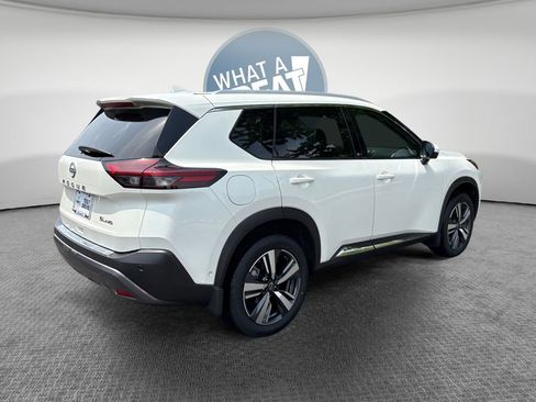 Used 2023 Nissan Rogue SL w/ SL Premium Package AWD/4WD image 3