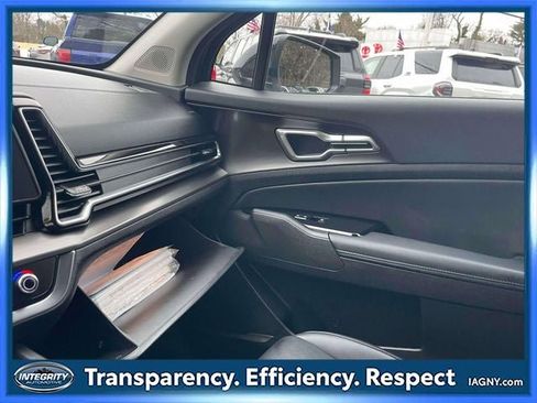 Used 2023 Kia Sportage EX image 33