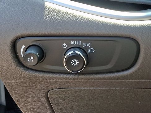 Used 2023 Chevrolet Malibu LS FWD image 22