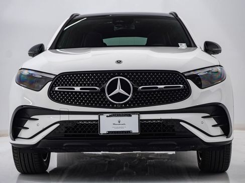 Used 2024 Mercedes-Benz GLC 300 4MATIC image 6
