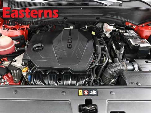 Used 2022 Hyundai Santa Fe SEL w/ Convenience + Premium Package AWD/4WD image 7