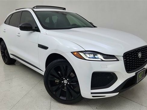 Used 2025 Jaguar F-PACE R-Dynamic S image 87
