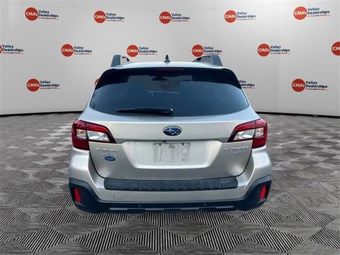 Used 2019 Subaru Outback 3.6R Limited w/ Popular Package #2 image 6