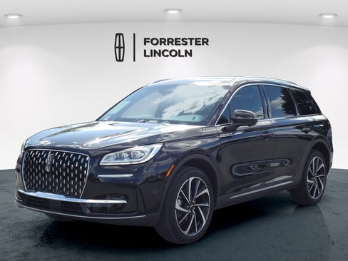 Certified 2023 Lincoln Corsair Reserve w/ Equipment Group 201A AWD/4WD image 7