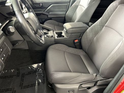 Used 2025 Toyota Tacoma SR5 image 20