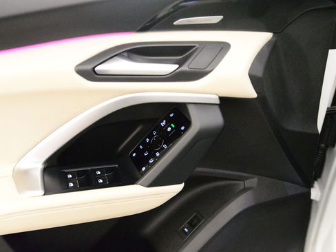 Used 2025 Audi Q5 Premium Plus image 30