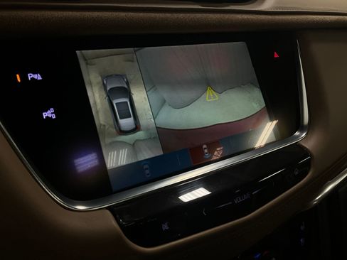 Used 2019 Cadillac XT5 Platinum image 21