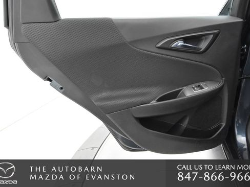 Used 2019 Chevrolet Malibu LT FWD image 31