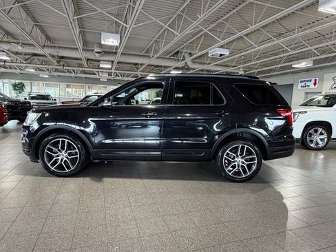Used 2019 Ford Explorer Sport AWD/4WD image 5