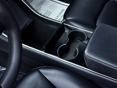 Used 2020 Tesla Model 3 Long Range image 14