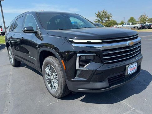 New 2026 Chevrolet Traverse LT w/ Driver Confidence Package image 27