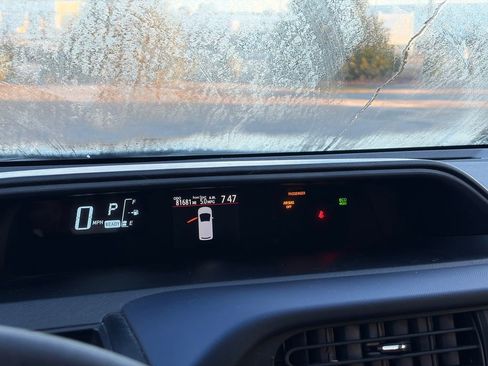 Used 2015 Toyota Prius C Four image 13