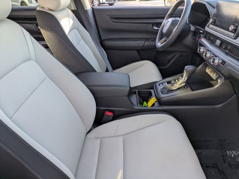 Used 2023 Honda CR-V EX image 12