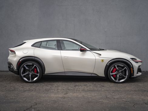 Used 2024 Ferrari Purosangue AWD/4WD image 6
