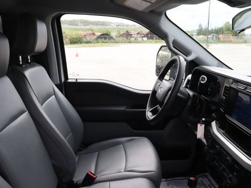 Used 2024 Ford F550 2WD Regular Cab Super Duty image 11